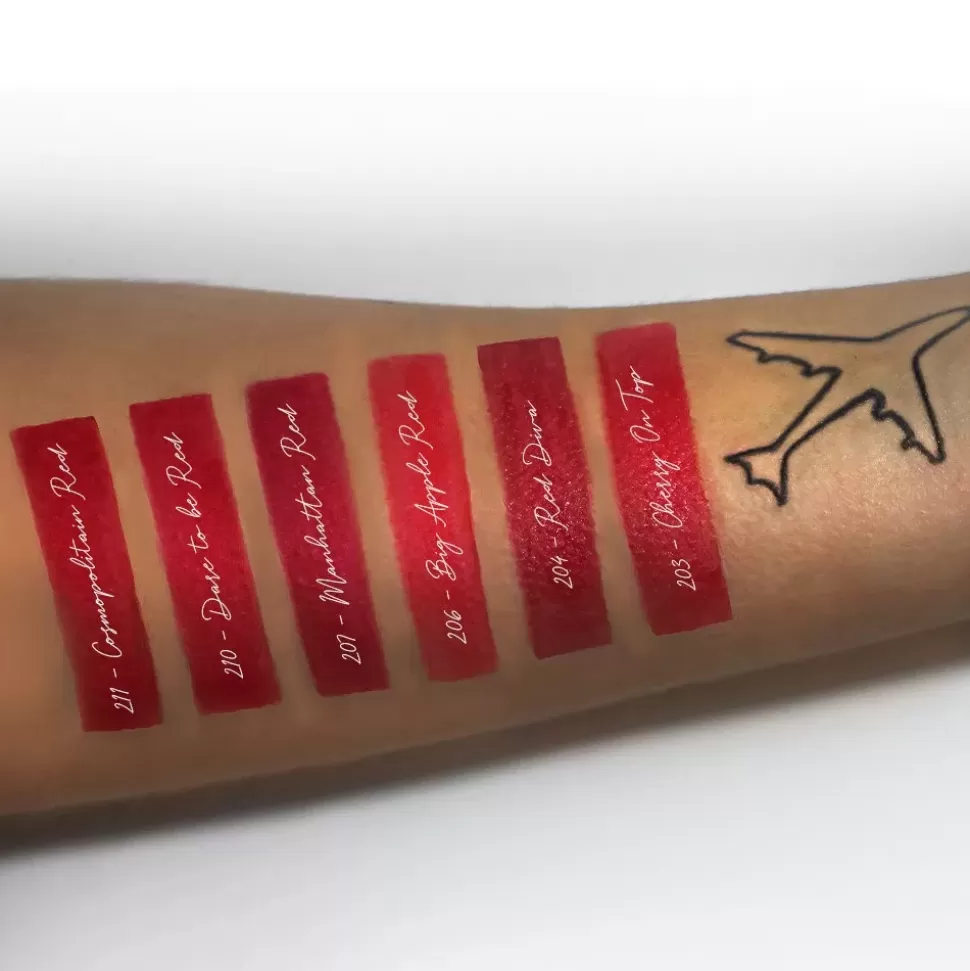 MAYBELLINE Rouge À Lèvres Color Show - 210 Dare To Be Red Clearance